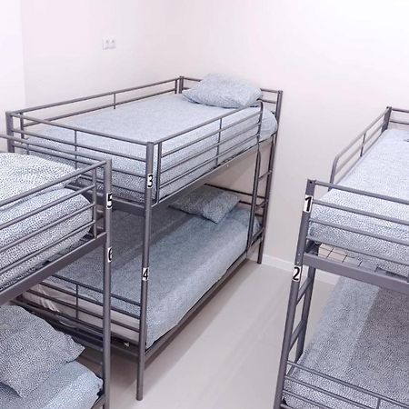 Hostal Casa Sofia Madrid Luaran gambar